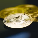Bitcoin sobe e chega a US$ 97 mil com anúncio de conversa entre China e EUA sobre tarifas