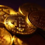 Bitcoin cai para US$ 107 mil; no Brasil, MP altera imposto sobre ganhos com as criptomoedas