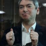 Rússia condena chefe de agência independente de fi…