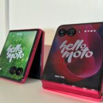 Razr 60, 60 Ultra e Edge 60 Pro chegam ao Brasil; Motorola também lança Moto Buds Loop e Watch Fit