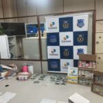 Maconha Dry e medicamento irregular são apreendidos em encomendas