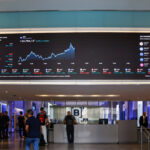 Ibovespa renova máxima histórica e ronda os 139 mil pontos