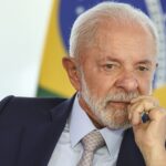 Lula apresenta ao Congresso medida para isentar conta de luz de mais pobres