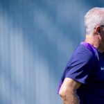 Dorival sobre pênalti de Memphis: “Alguns momentos precisam de intervenção“