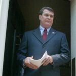 Trump escolhe defensor da cloroquina para assumir…