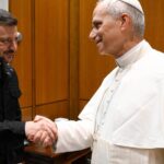 Zelensky se reúne com o papa Leão XIV e agradece p…