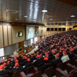 Papa Leão XIV teve mais de 100 votos em conclave, diz cardeal