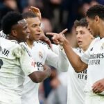 Mbappé marca dois e mantém o Real Madrid vivo na briga por título de LaLiga