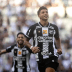 Vozão vence e encosta no G4 do Brasileirão