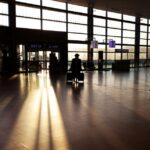 Míssil lançado do Iêmen cai perto do principal aertoporto de Israel