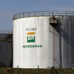 Petrobras corta preço da gasolina pela 1ª vez em mais de 1 ano e meio