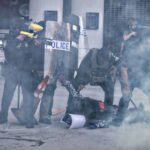 Violência, confrontos e tumultos: o que está acont…