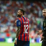 Willian José marca dois na Série A do Brasileirão
